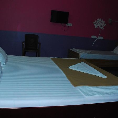 Jayalakshmi Residency Hotel Tirupati Exterior photo